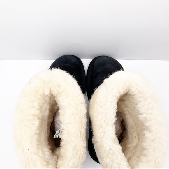 {UGG} Metro Tas Boots - Picture 10 of 16